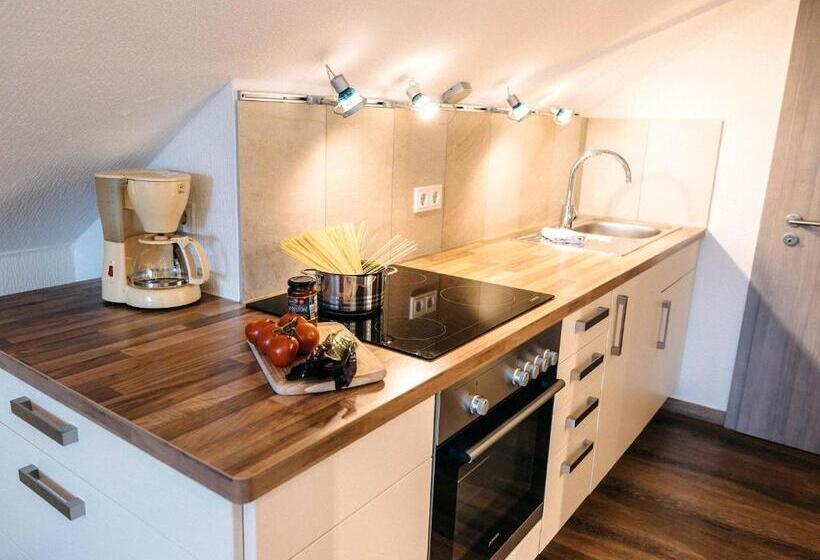 펜션 Wein & Wohngut Paulushof