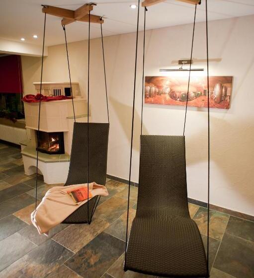 פנסיון Wein & Wohngut Paulushof