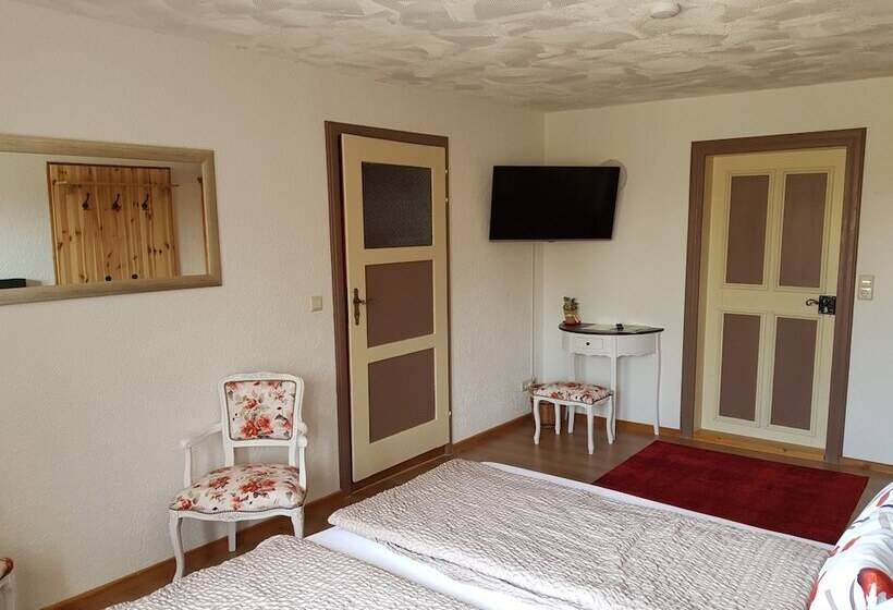 Pension Zum Alten Schulhaus