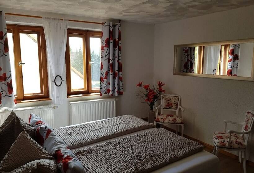 Pension Zum Alten Schulhaus