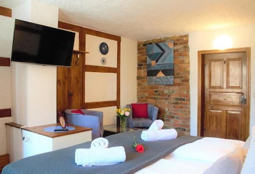 Pension Zum Alten Schulhaus