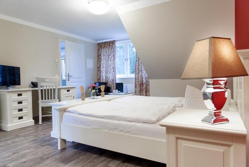 Pension Am Werbellinkanal