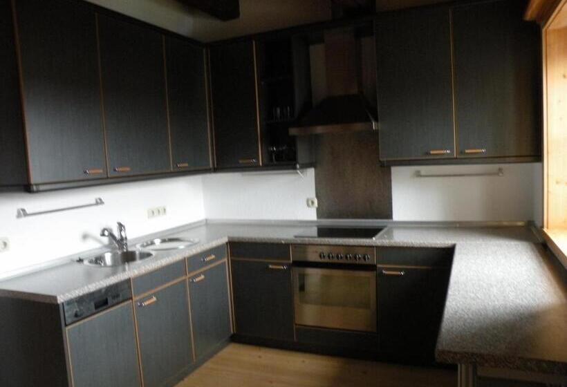 ユースホステル Alte Posthalterei Zorneding