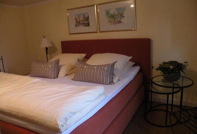 ユースホステル Alte Posthalterei Zorneding