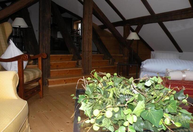 ユースホステル Alte Posthalterei Zorneding