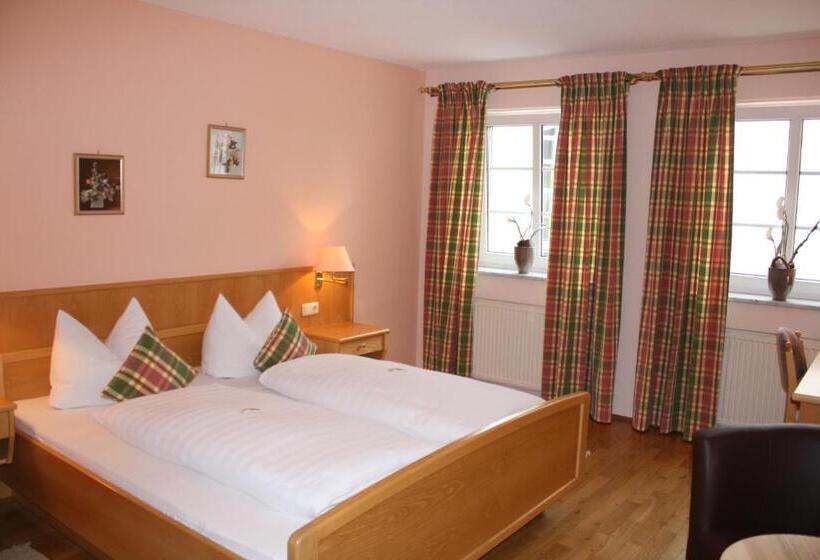 호스텔 Bäckerei Konditorei Frühstückspension Wagner