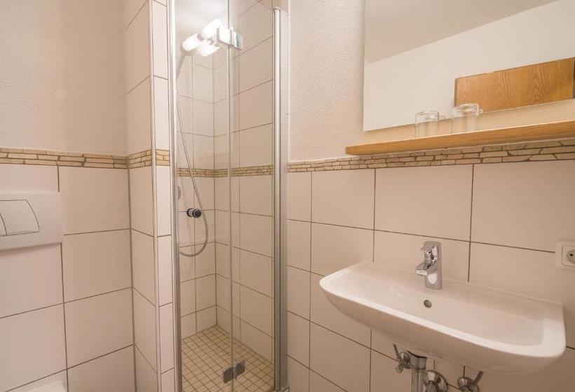 호스텔 Gästehaus Carola