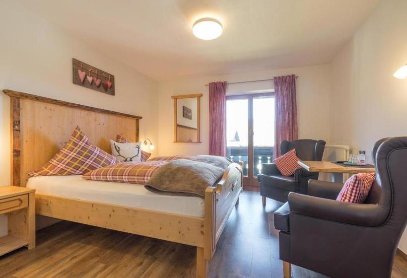 호스텔 Gästehaus Carola