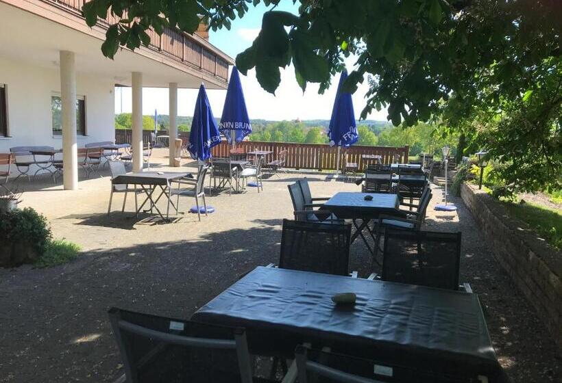 ユースホステル Landgasthof Felsenkeller