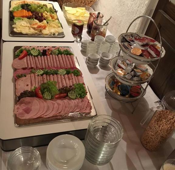 호스텔 Bäckerei Konditorei Frühstückspension Wagner