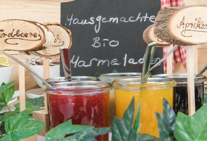 Garni   Chiemsee Pension Seebruck