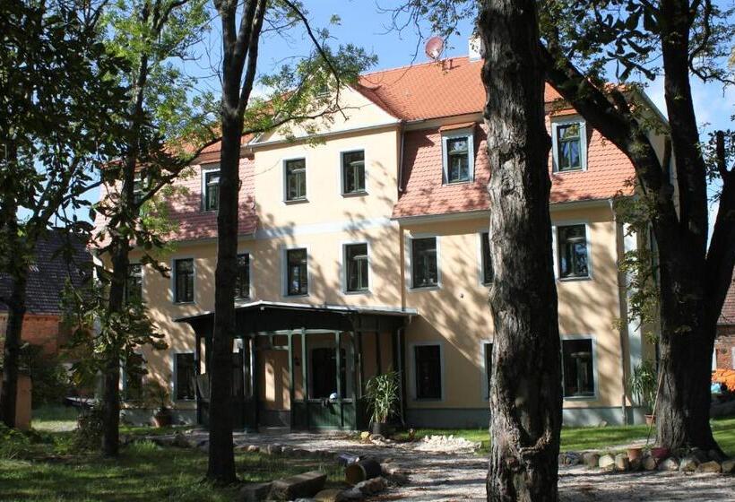 Gutshof Leipzig  Podelwitz Pension