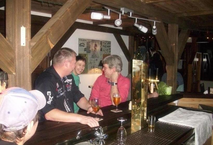 ペンション Die Radler Scheune Finsterbergen