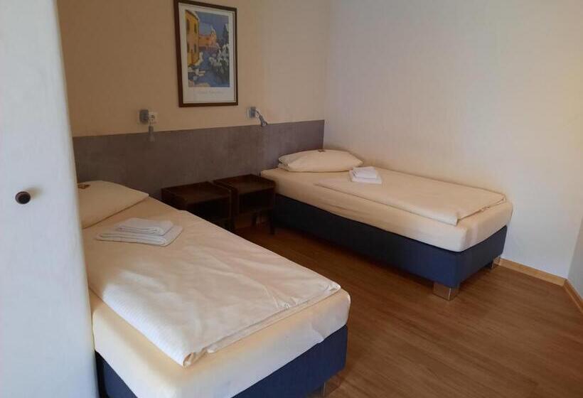 פנסיון Gasthaus Post