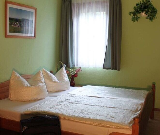 펜션 Gasthof Hertigswalde