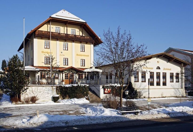 ペンション Gasthof Kampenwand Bernau