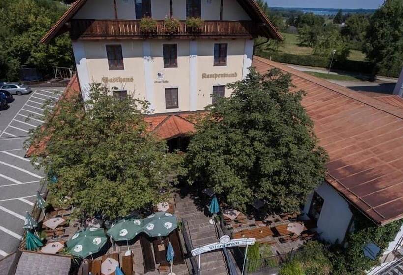 ペンション Gasthof Kampenwand Bernau