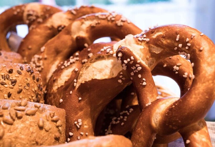 ペンション Gasthof Kampenwand Bernau