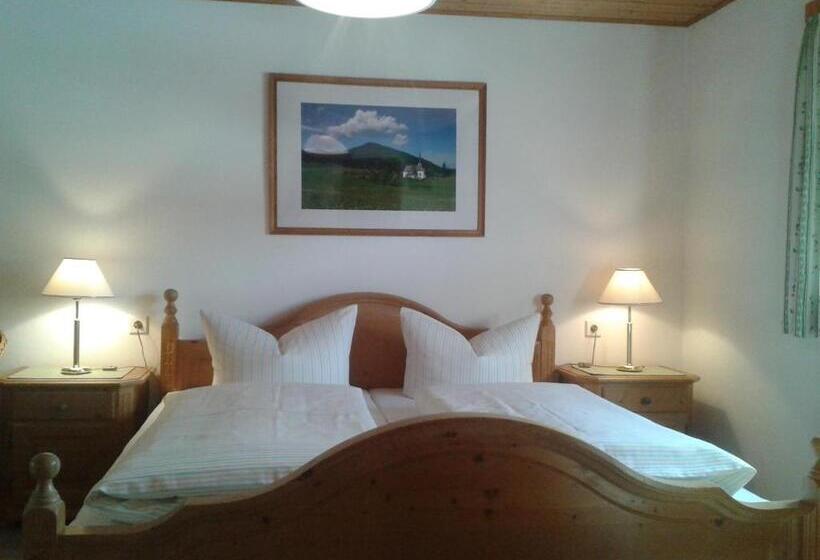 펜션 Gästehaus Attenhauser