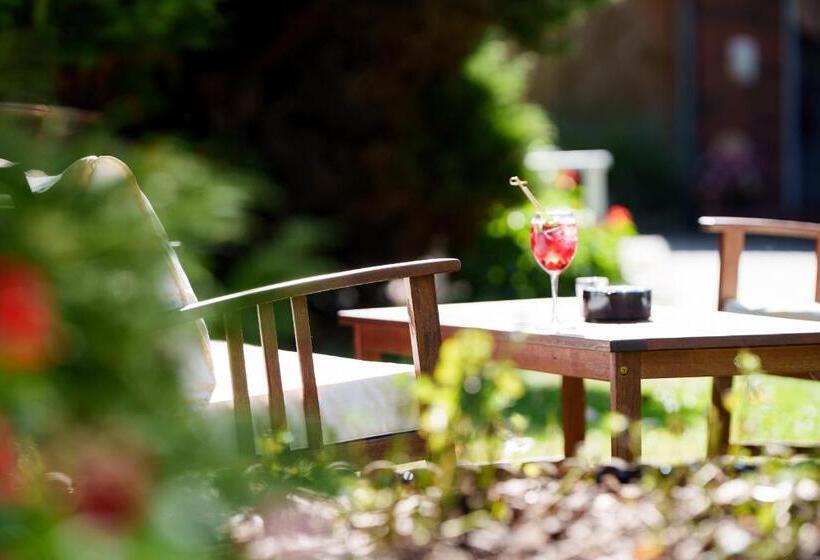 펜션 Landhaus Nienhagen