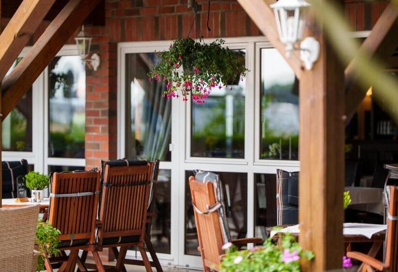 펜션 Landhaus Nienhagen