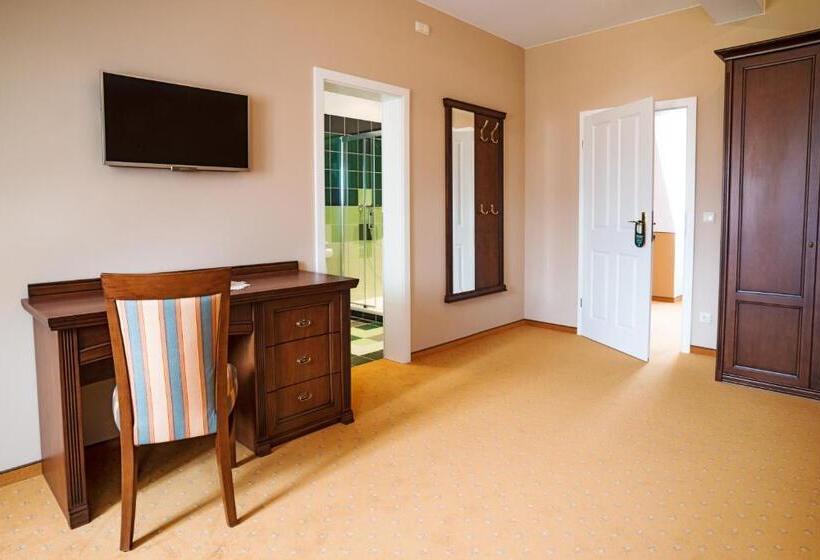 פנסיון Quartier Rautenstock Gbr