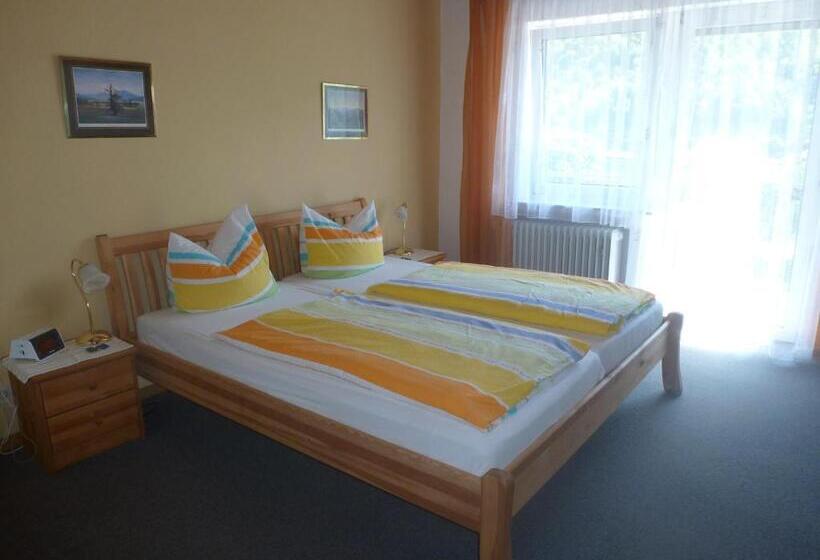 פנסיון Wein  Und Gästehaus St. Aldegundishof