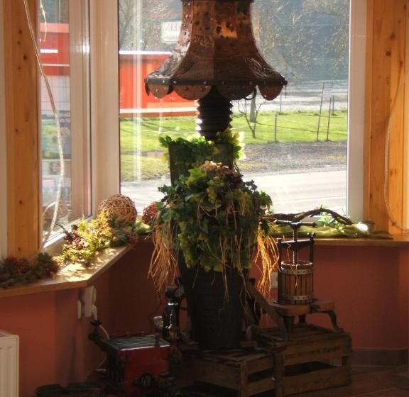 ペンション Wein  Und Gästehaus St. Aldegundishof