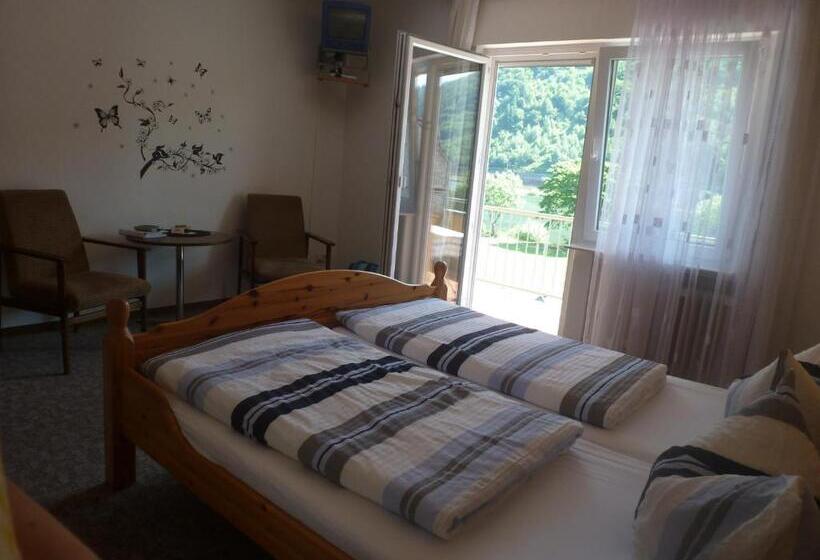 פנסיון Wein  Und Gästehaus St. Aldegundishof