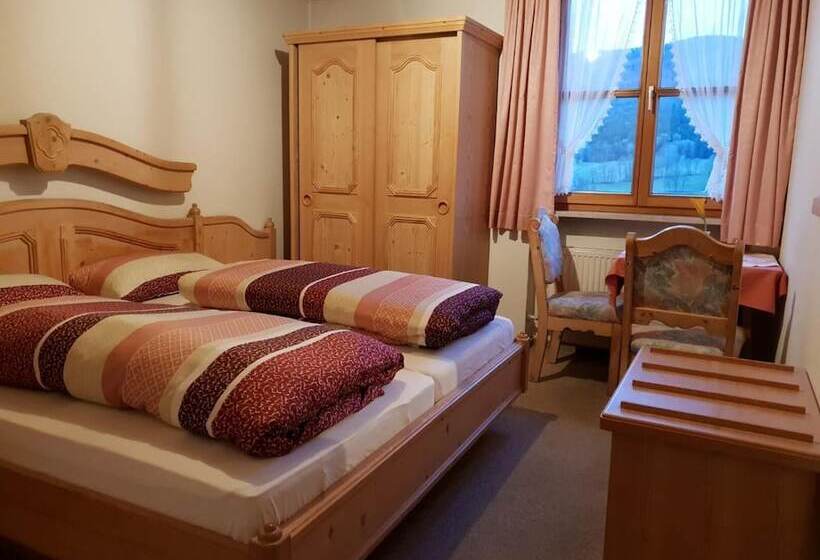 Pension / Ferienwohnungen Ludwig