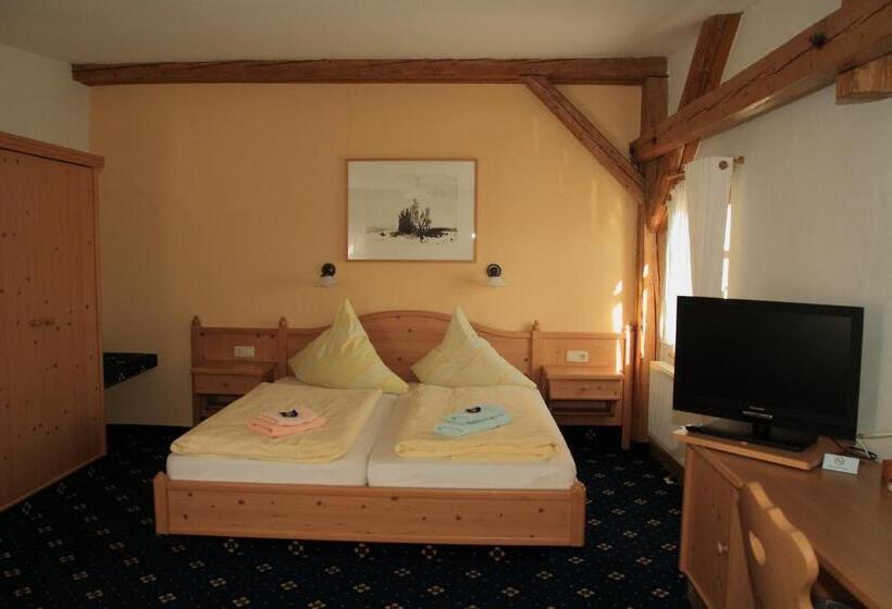 Pension Und Gaststätte Zur Brauschänke