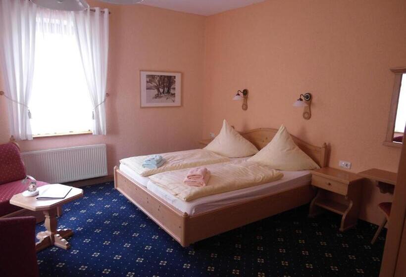 Pension Und Gaststätte Zur Brauschänke