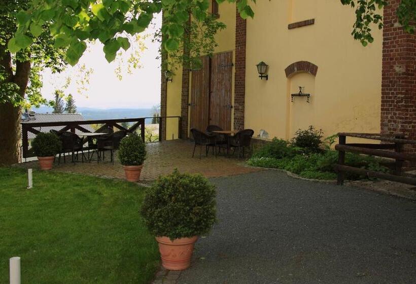 Pension Und Gaststätte Zur Brauschänke