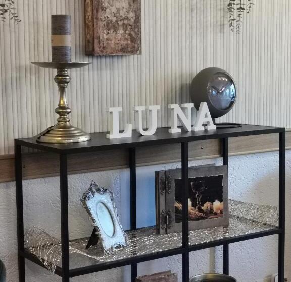 ユースホステル Pension Restaurant Luna