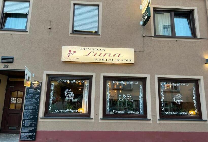 فندق صغير Pension Restaurant Luna