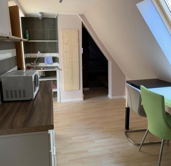 Belle Vue Apartrooms