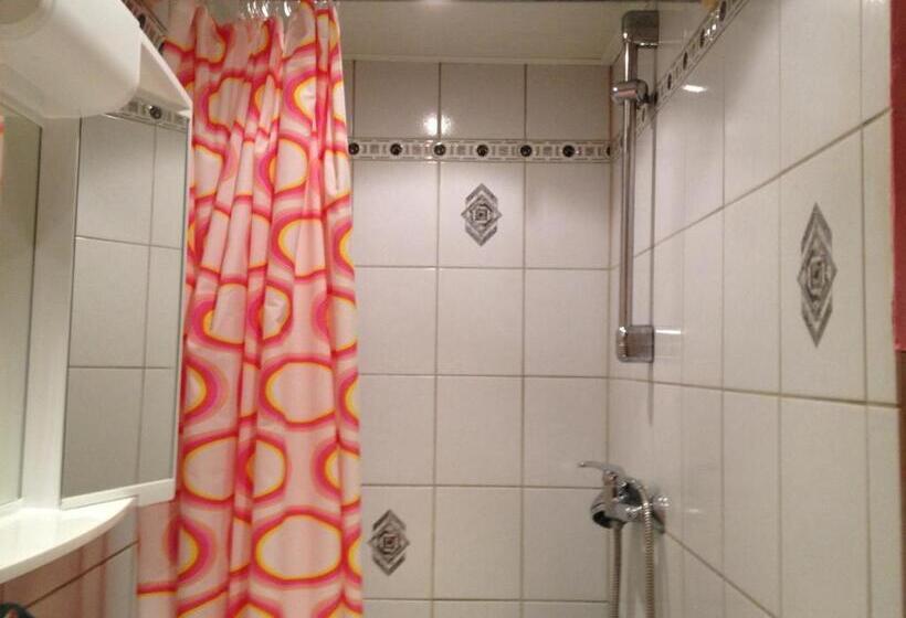 Belle Vue Apartrooms