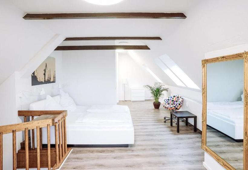 Boardinghouse Rosenstraãƒæ’ã…â¸e