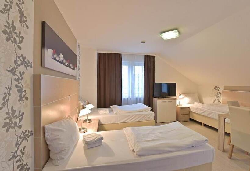 פנסיון Alt Finthen