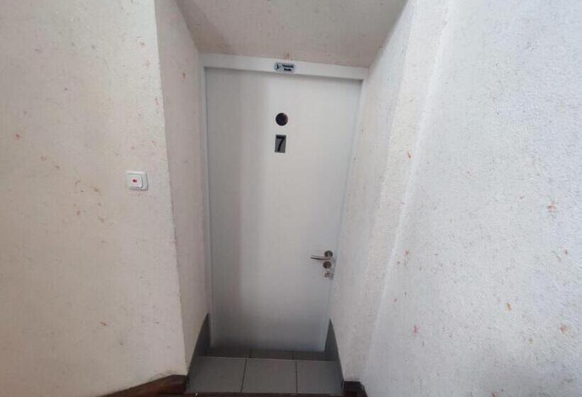 펜션 Gästehaus Im Alten Fährhaus