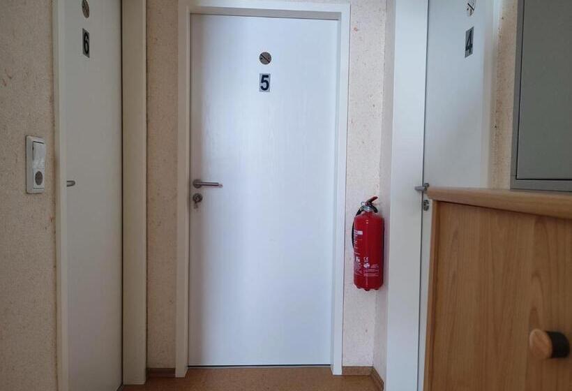 펜션 Gästehaus Im Alten Fährhaus