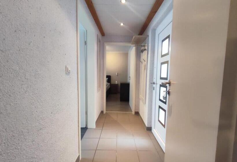 펜션 Gästehaus Im Alten Fährhaus