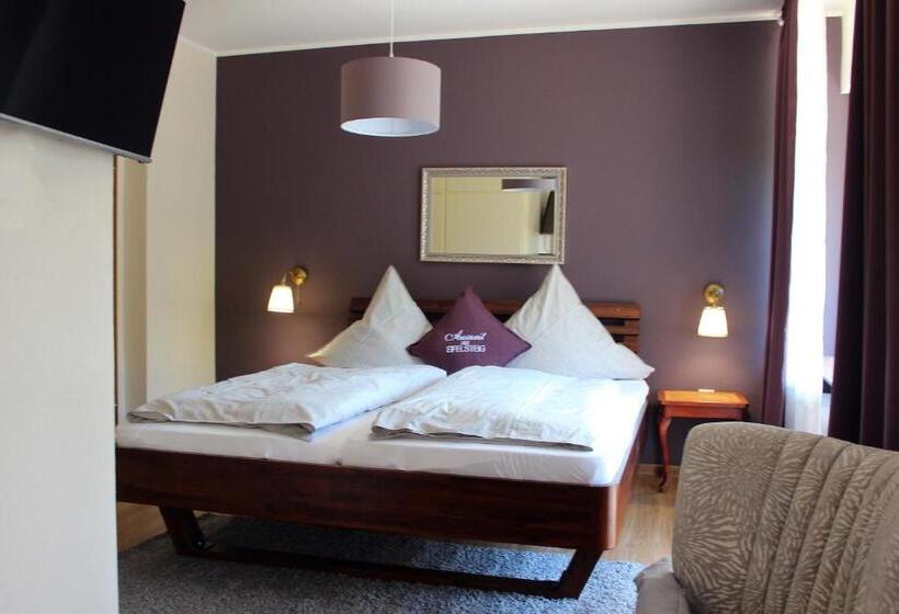 بنسيون Auszeit Am Eifelsteig