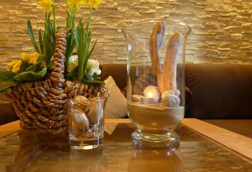 ペンション Casa Shania