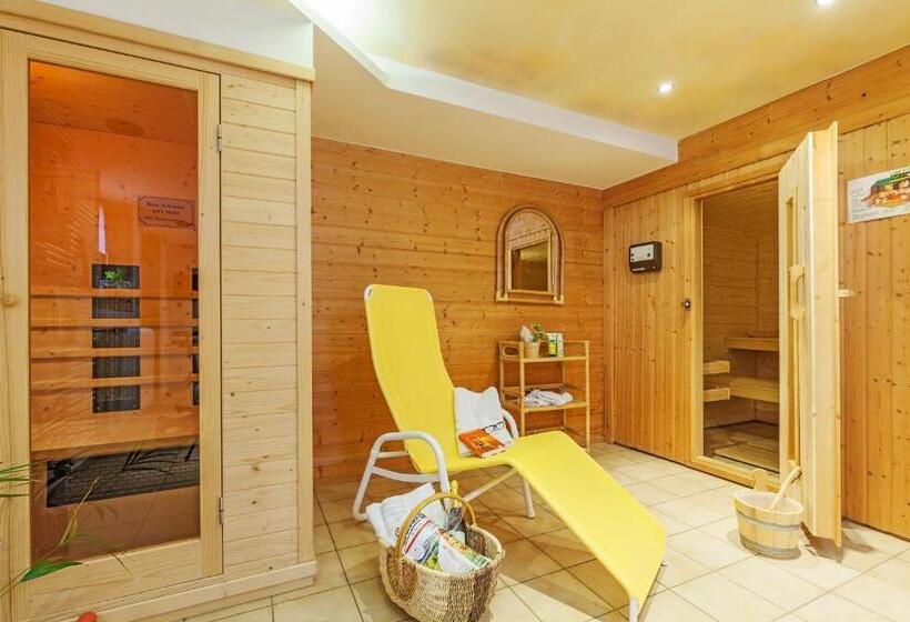 پانسیون Demelhof