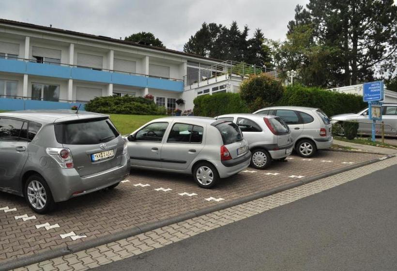 پانسیون Haus Mariann