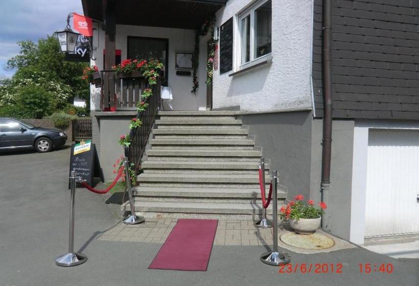 Пансион Gasthof Haus Hubertus