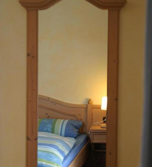 Пансион Gästehaus Alpenglück