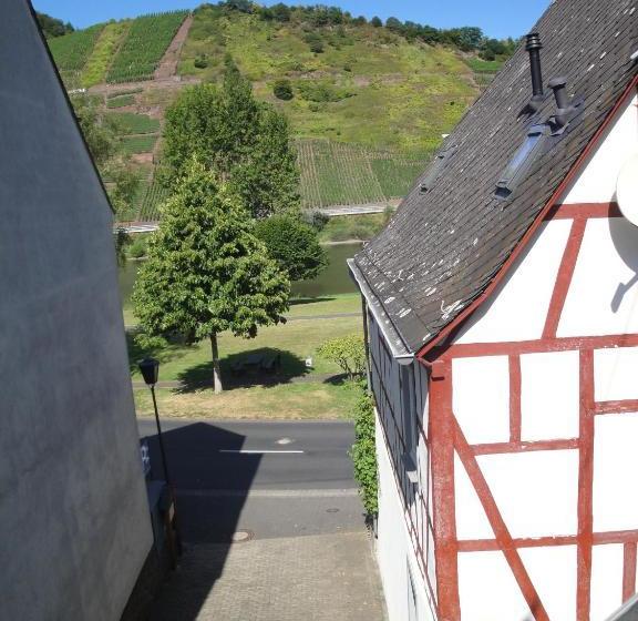 ペンション Gästehaus Andrea Blatt