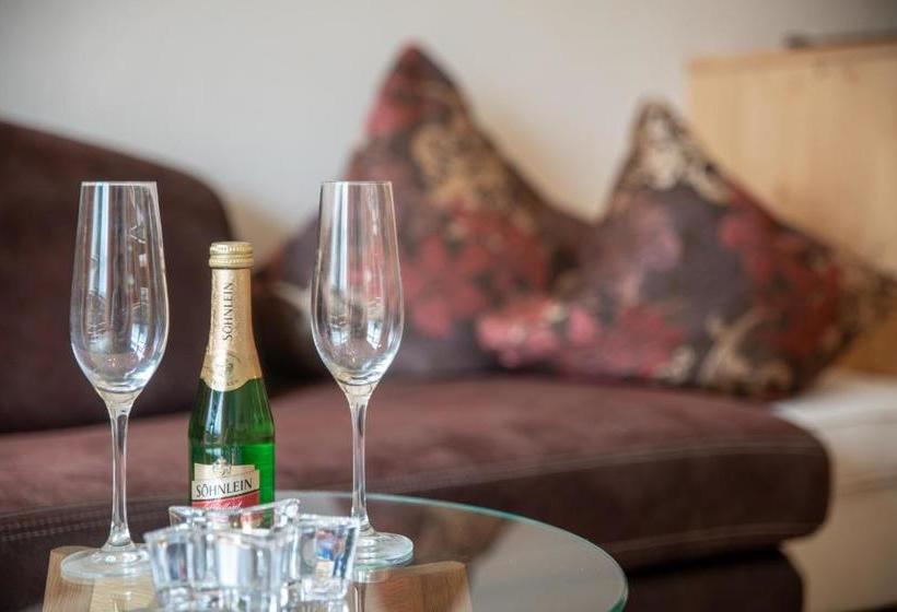 펜션 Gã¤stehaus Hinterponholz